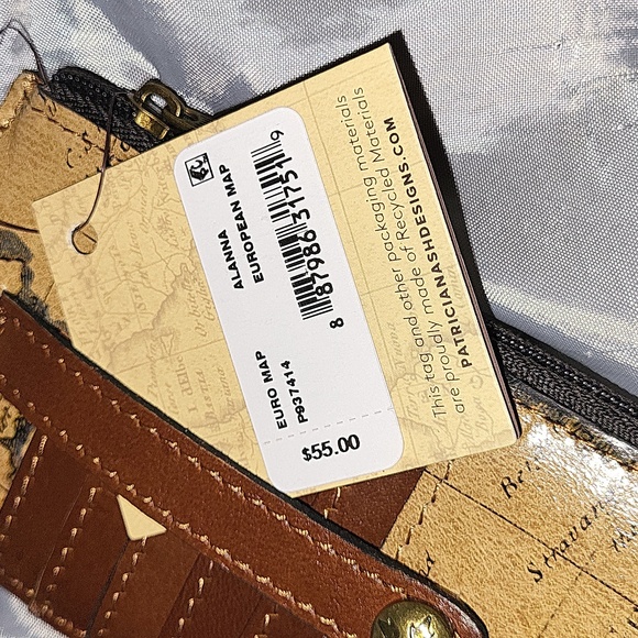 Patricia Nash Alanna ID case BNWT - Picture 3 of 4